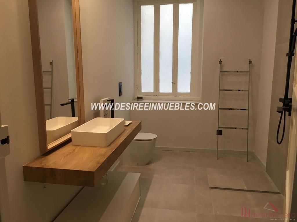 For rent of office in Valencia
