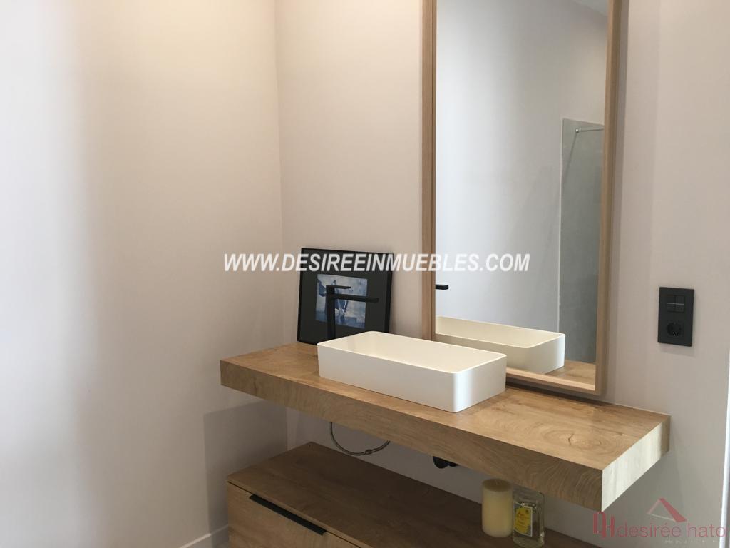 For rent of office in Valencia