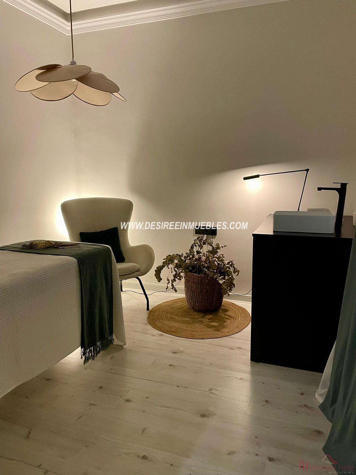 For rent of office in Valencia