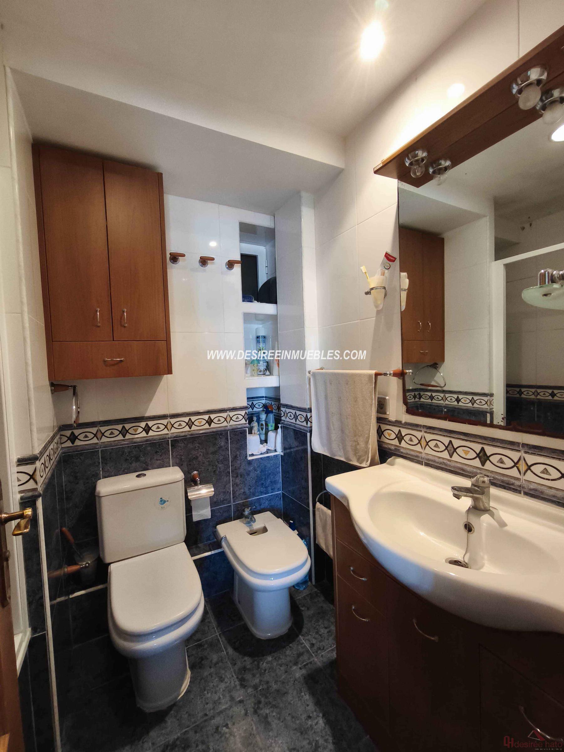 For sale of flat in Valencia