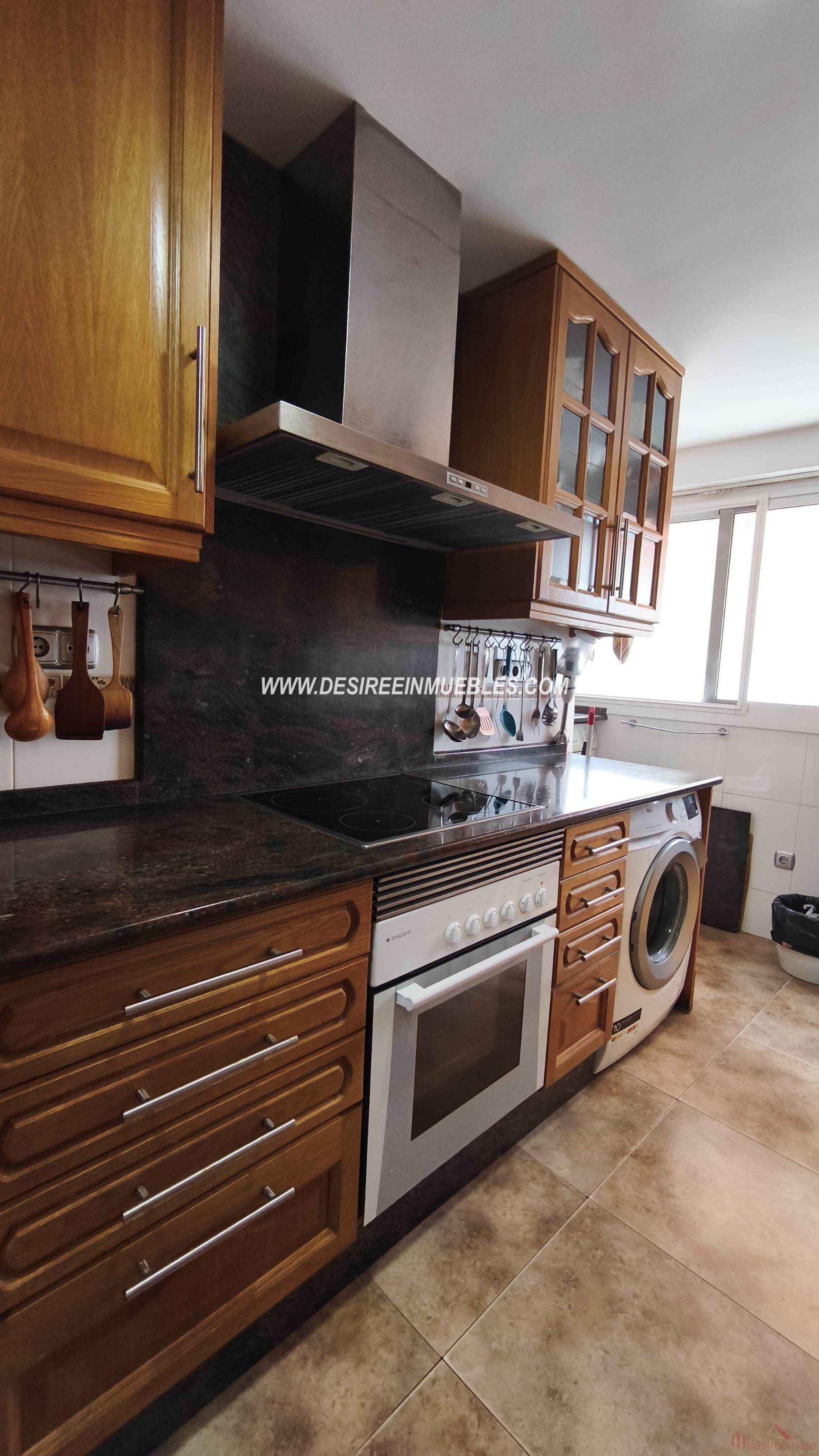 For sale of flat in Valencia