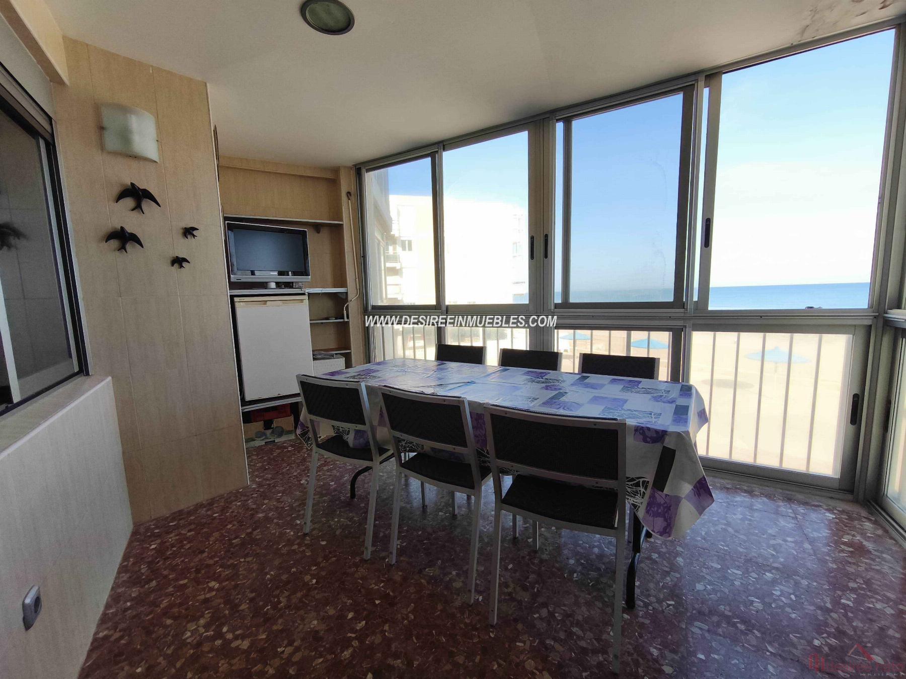 For sale of flat in Valencia