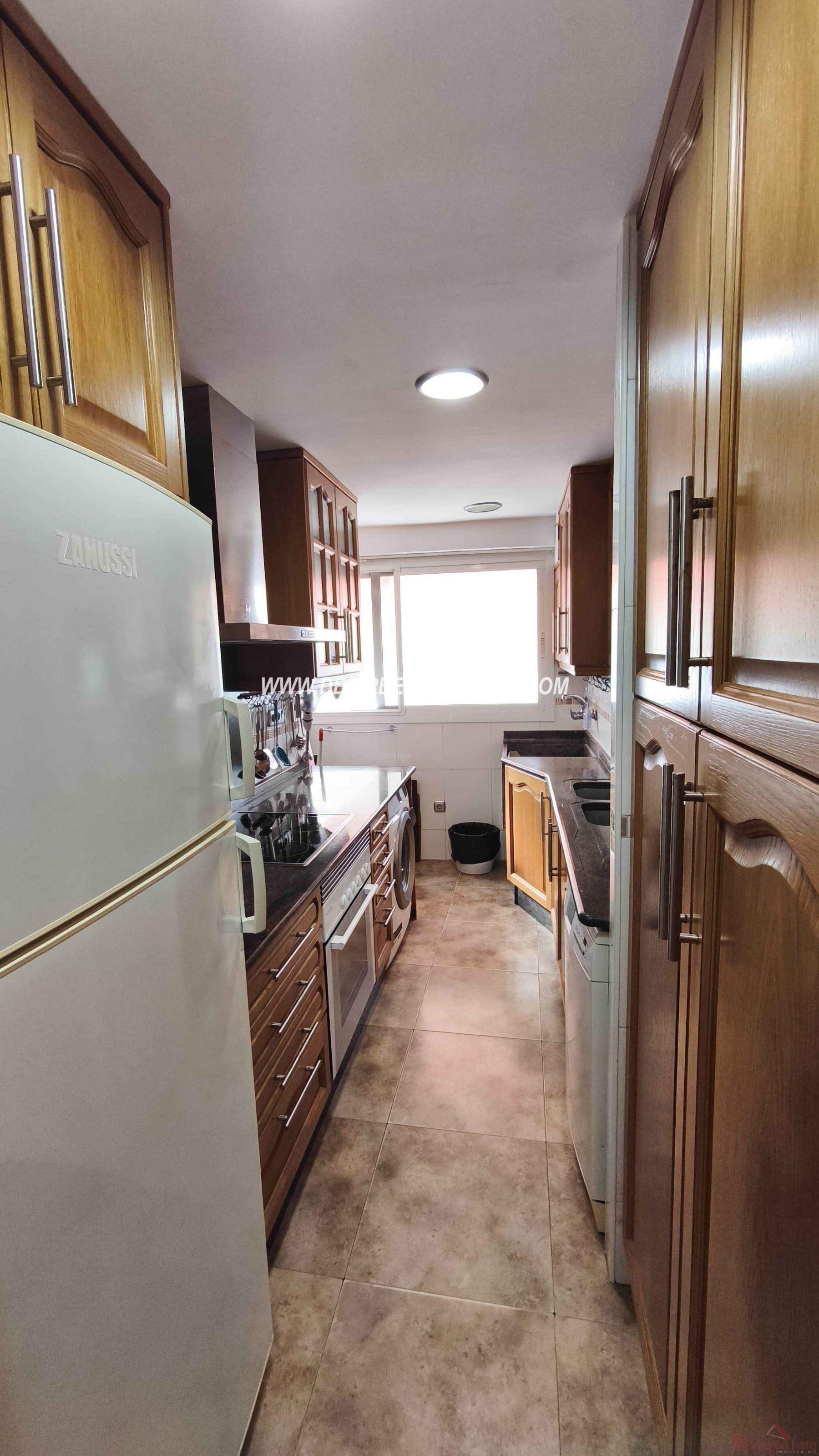 For sale of flat in Valencia