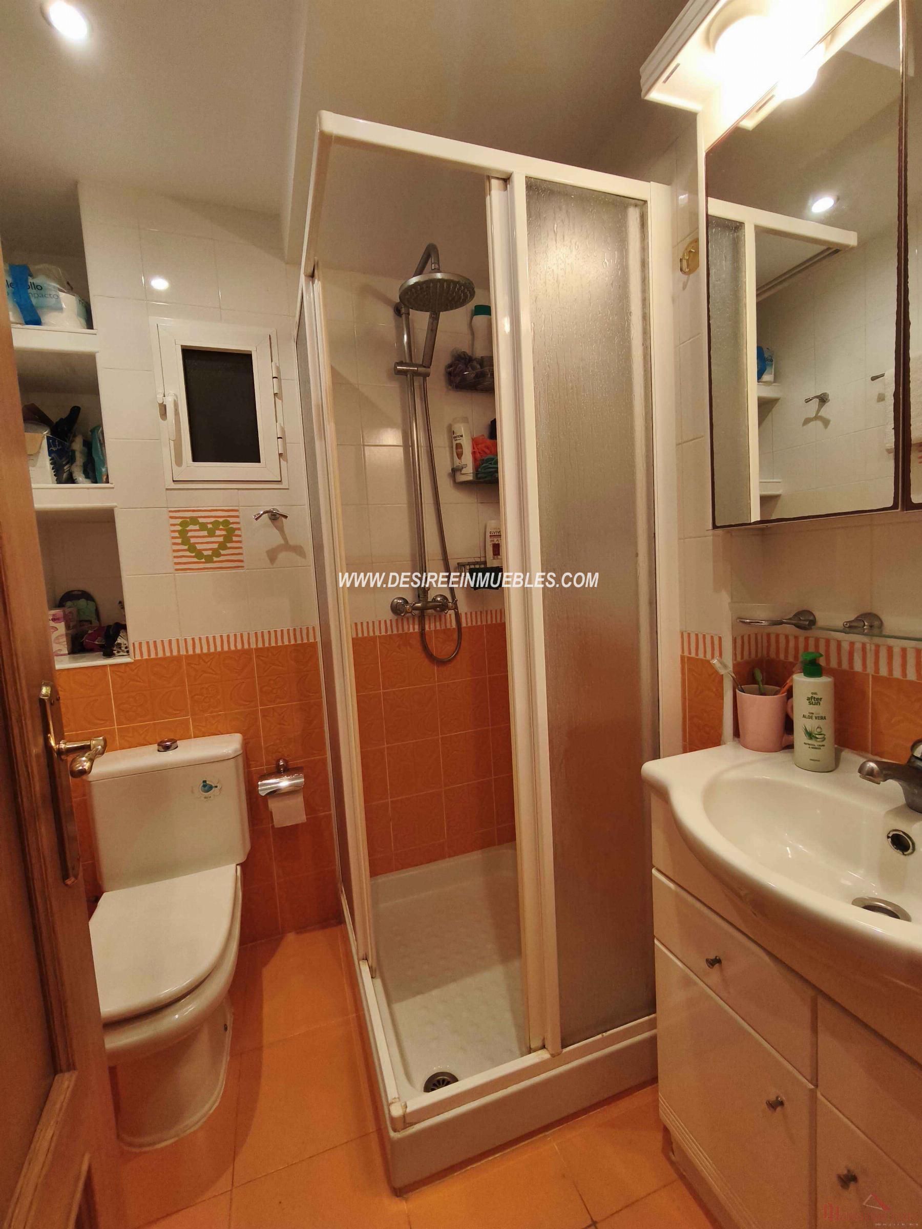 For sale of flat in Valencia