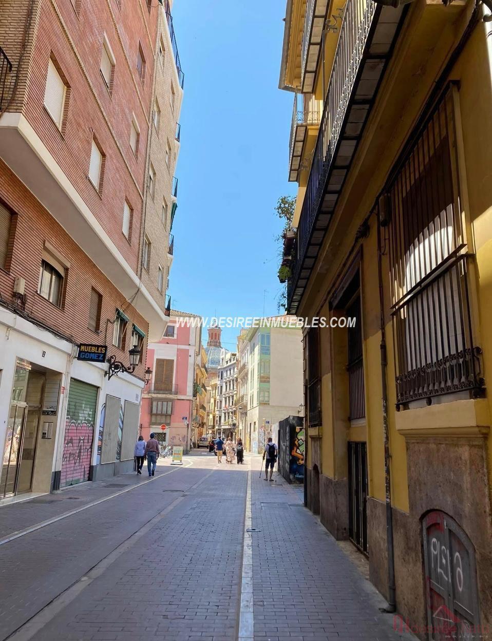 For rent of flat in Valencia