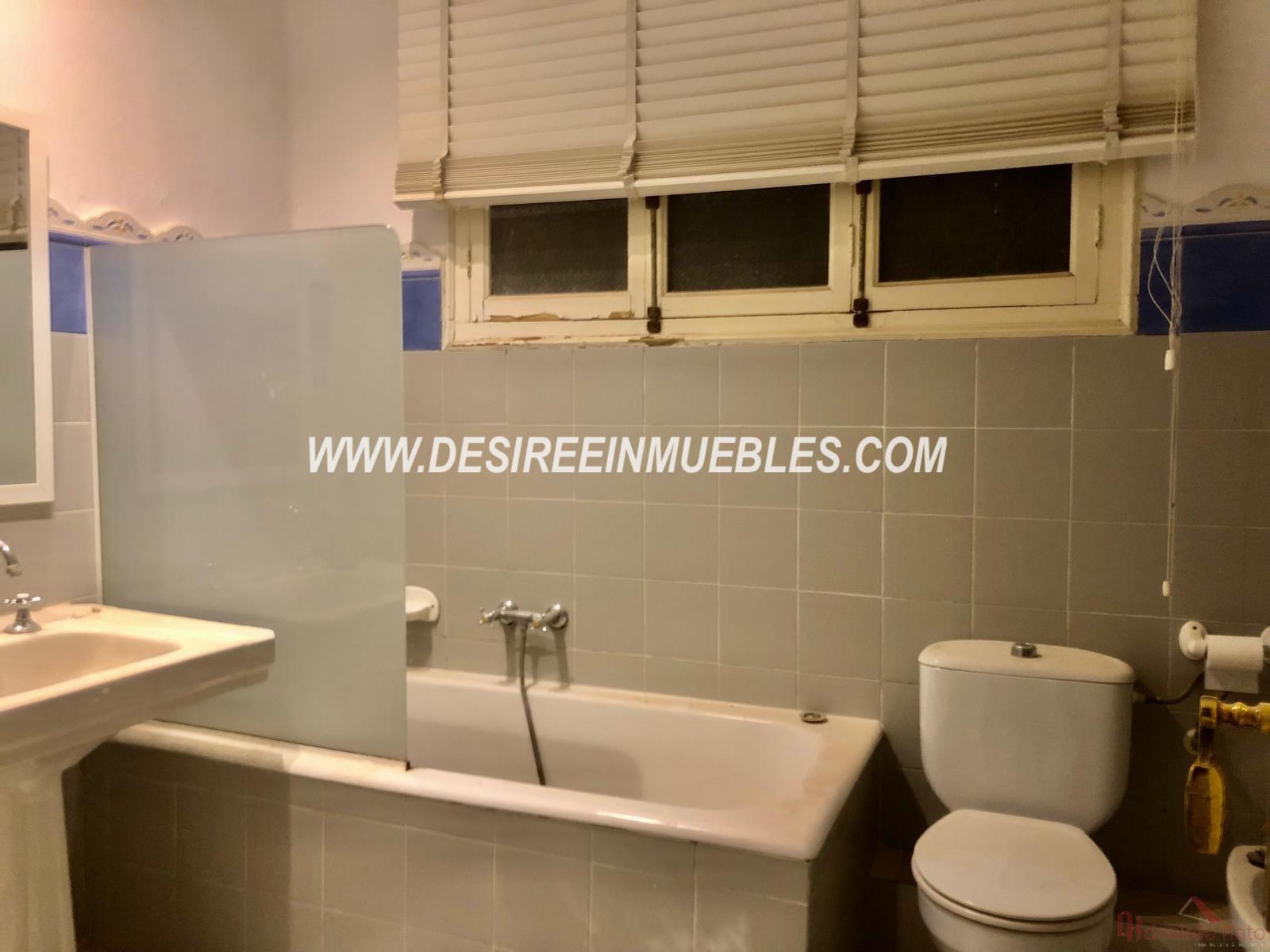 For sale of flat in Valencia
