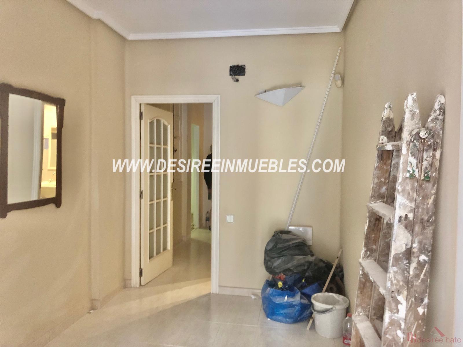 For sale of flat in Valencia