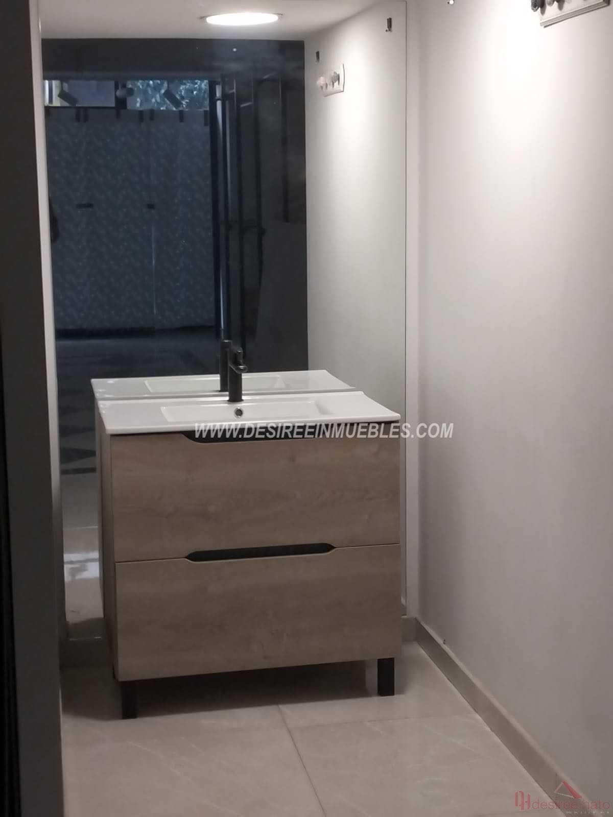 For sale of premises in Valencia