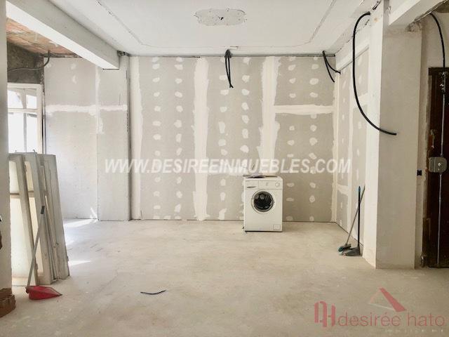 For sale of flat in Valencia
