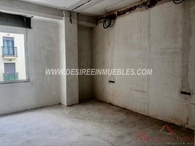 For sale of flat in Valencia