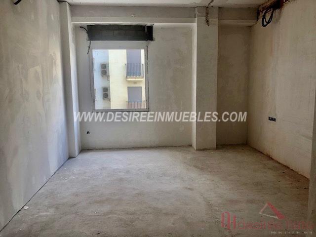 For sale of flat in Valencia