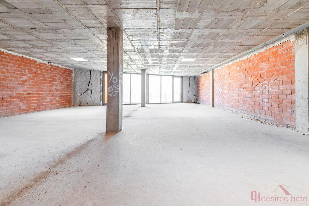 Venta de local en Manises