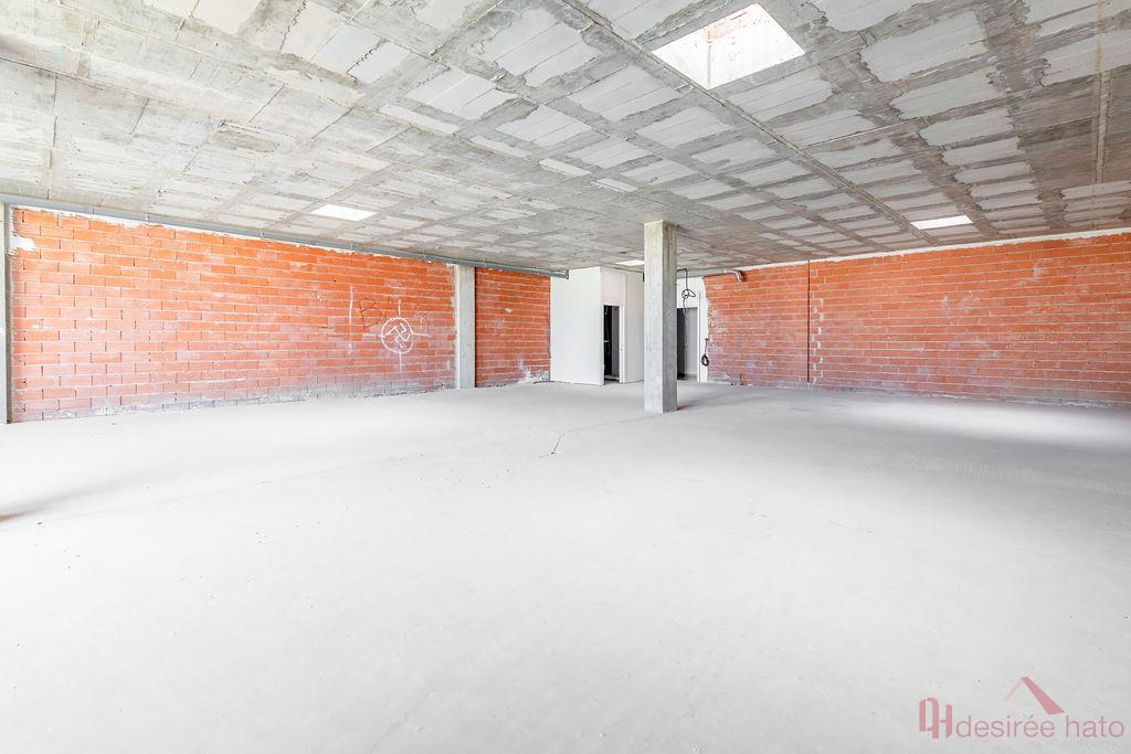 Venta de local en Manises