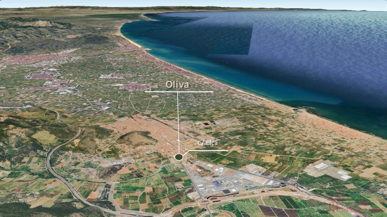 Venta de terreno en Oliva