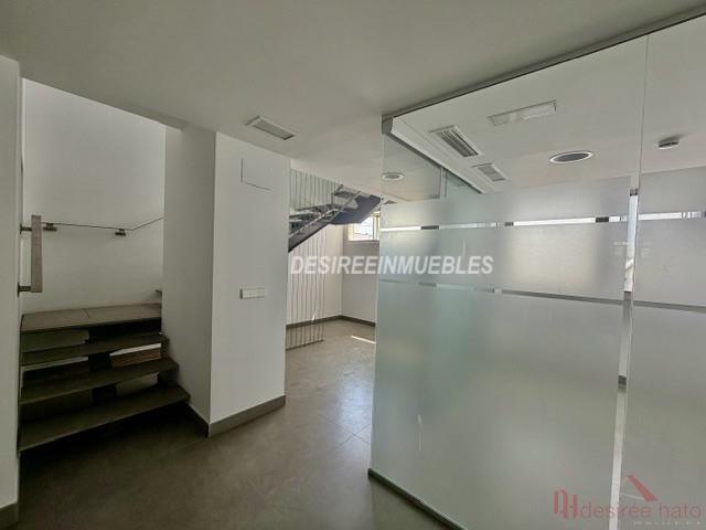 For rent of office in Valencia