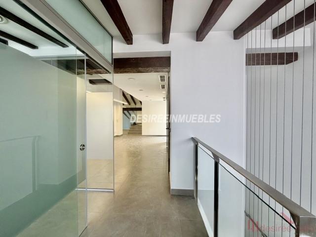 For rent of office in Valencia