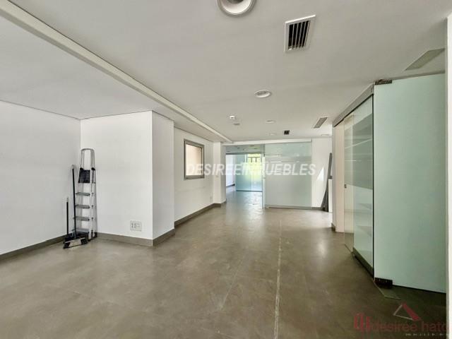 For rent of office in Valencia