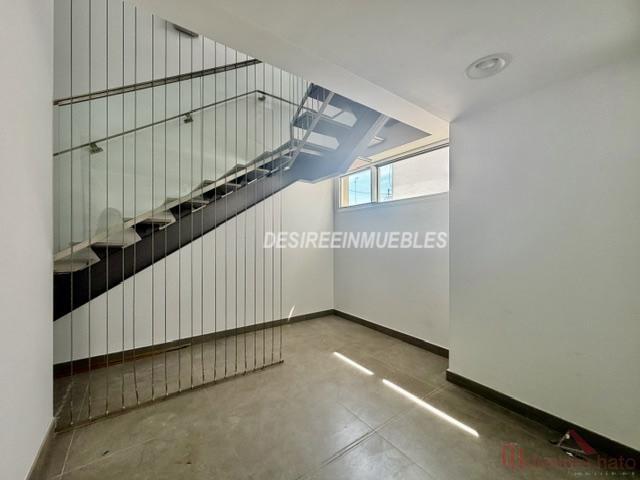 For rent of office in Valencia