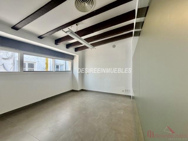 For rent of office in Valencia