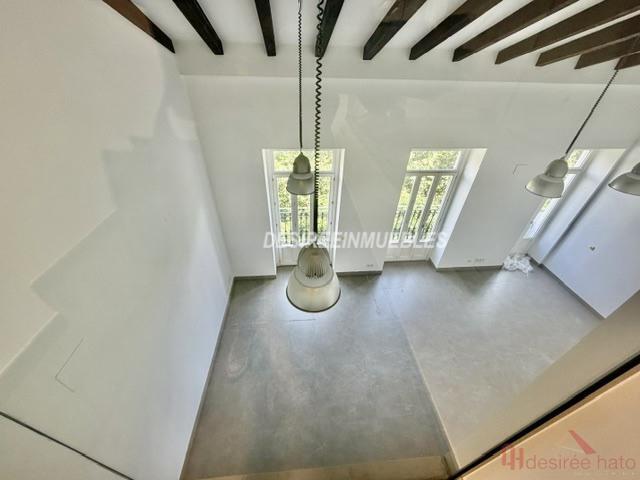 For rent of office in Valencia