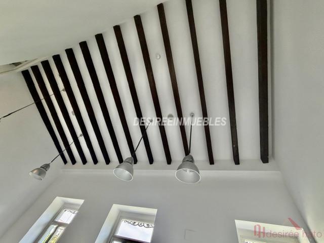 For rent of office in Valencia