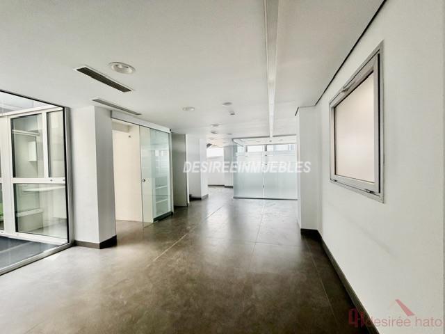 For rent of office in Valencia