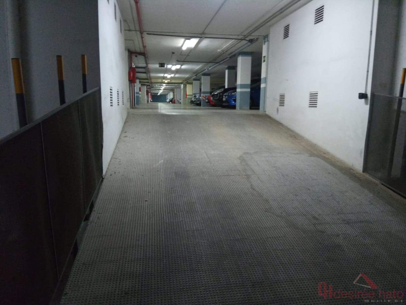 Salg av garasje i Valencia