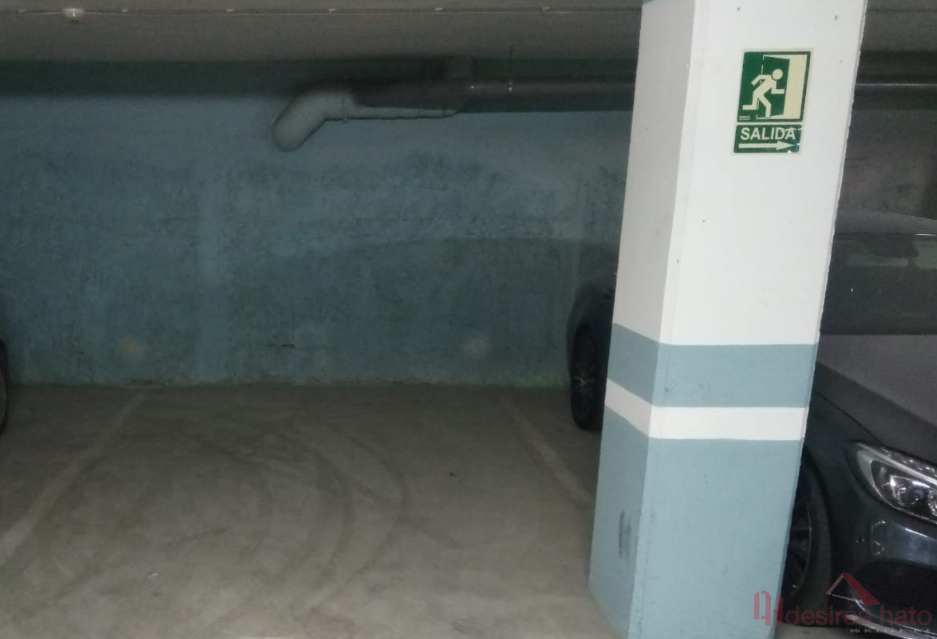 Salg av garasje i Valencia