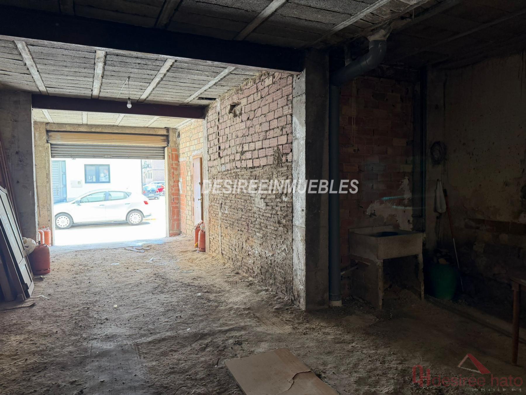 Venta de edificio en Manises