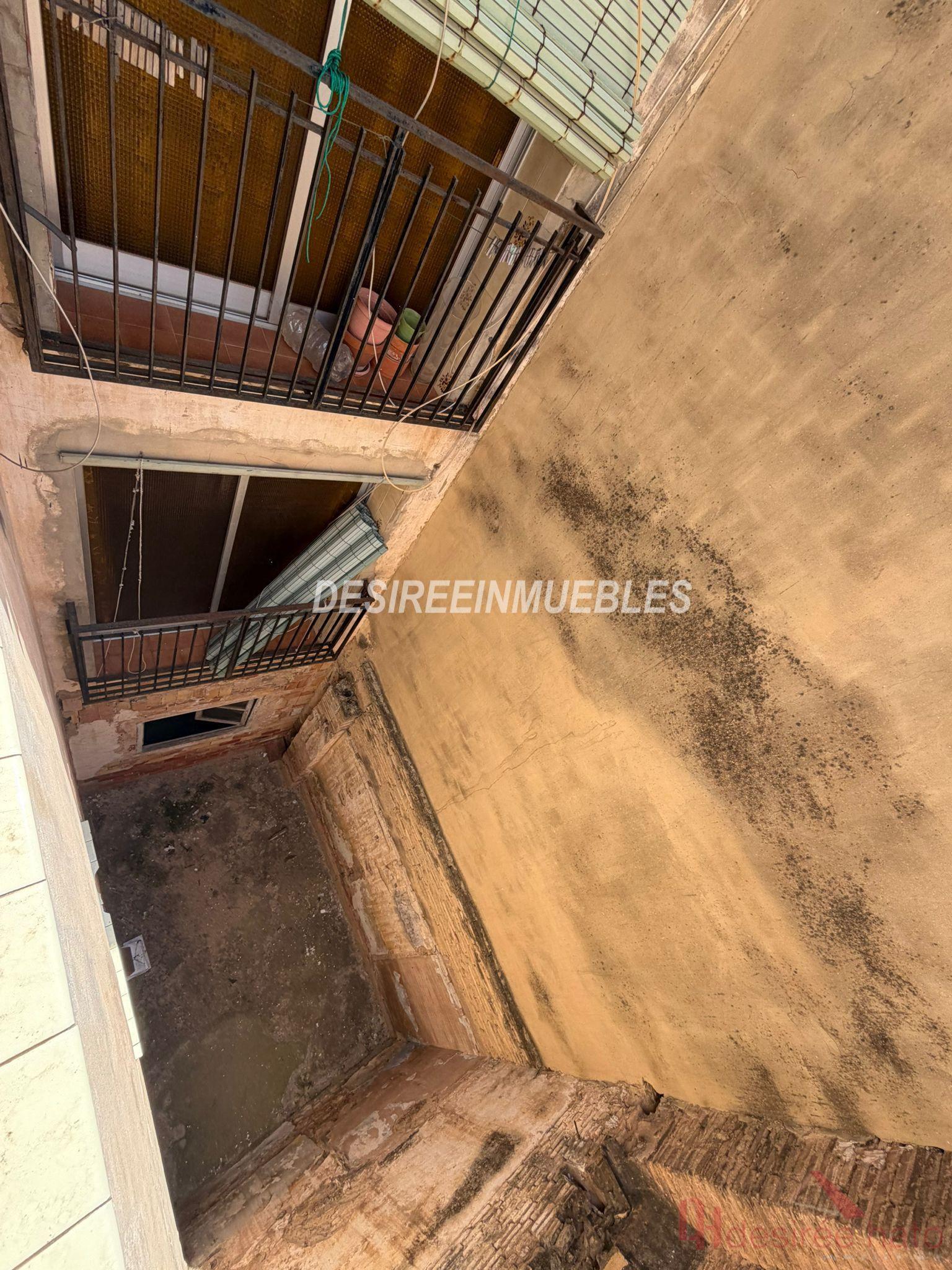 Venta de edificio en Manises