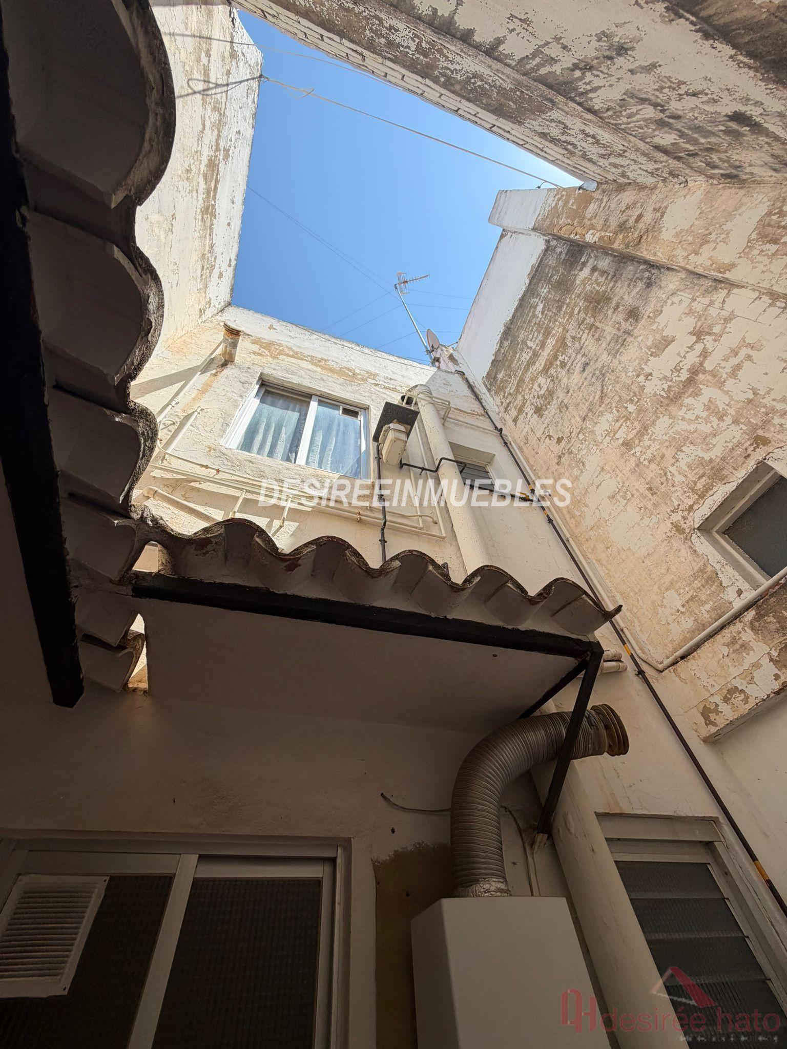 Venta de edificio en Manises