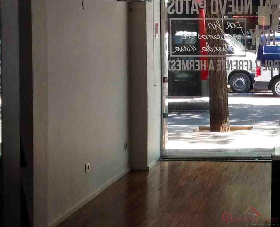 For rent of commercial in Valencia