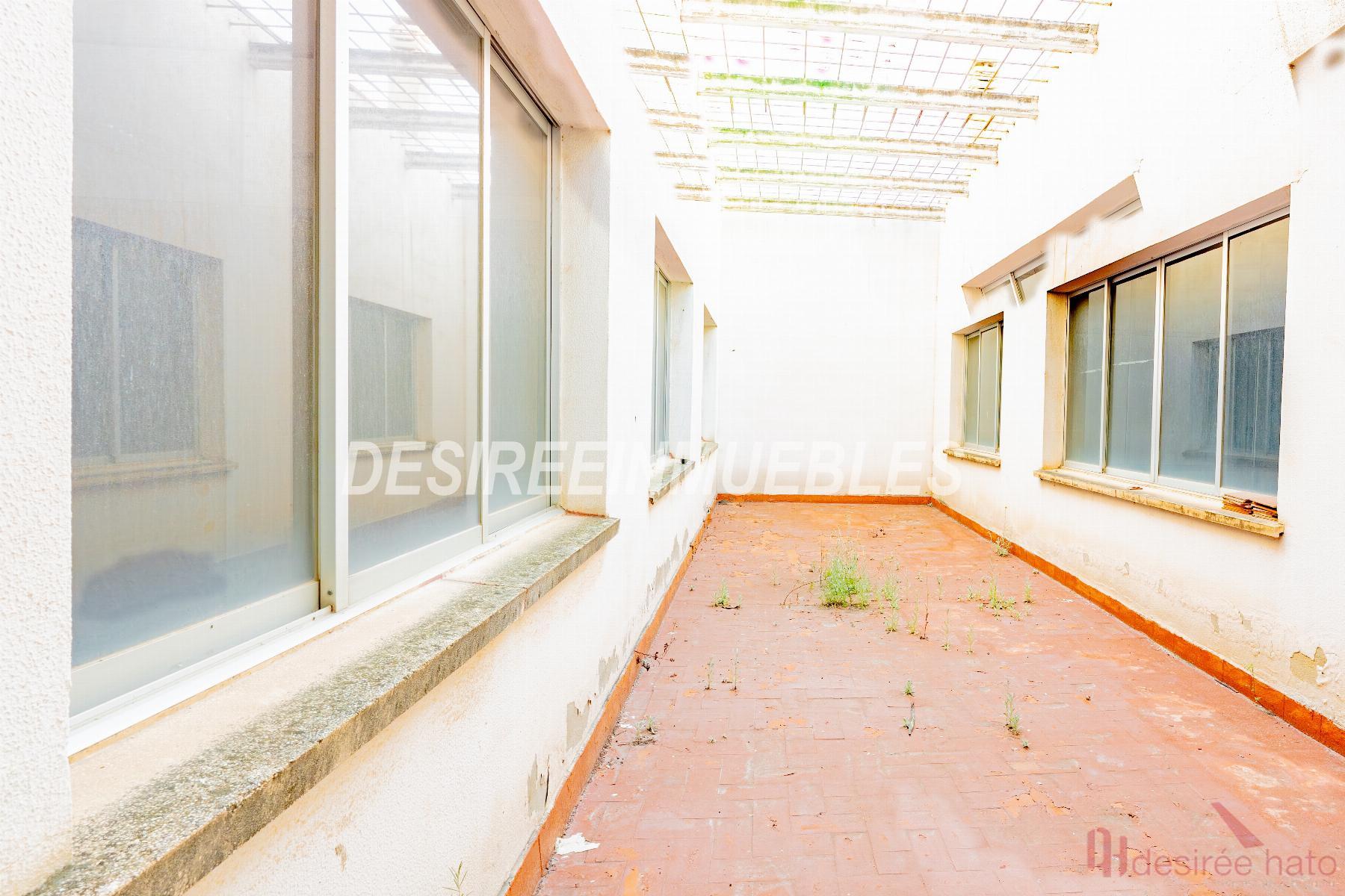 Venta de local en Moncada