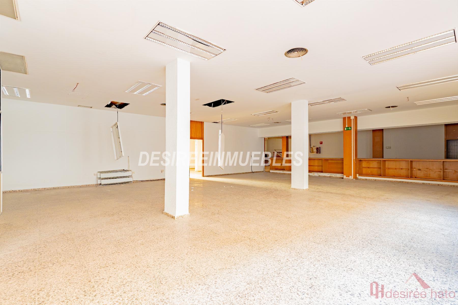 Venta de local en Moncada
