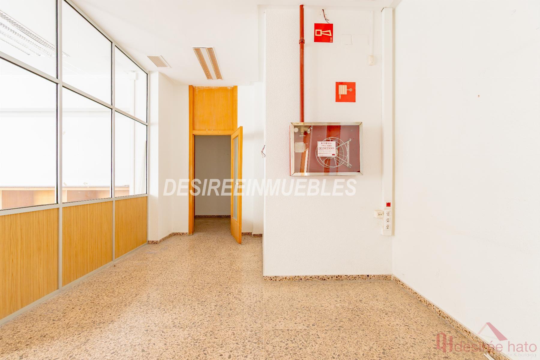 Venta de local en Moncada