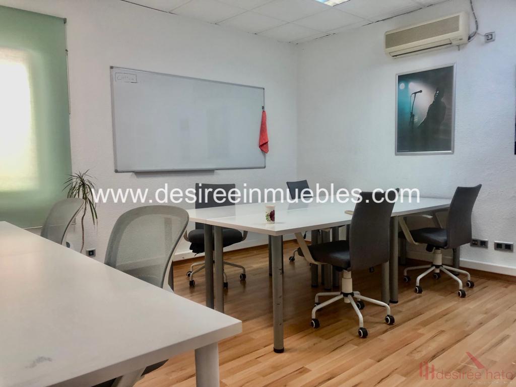 For rent of office in Valencia