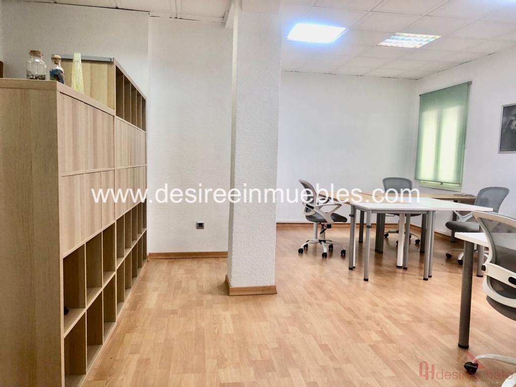 For rent of office in Valencia