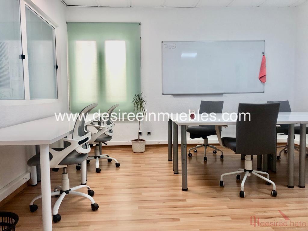 For rent of office in Valencia
