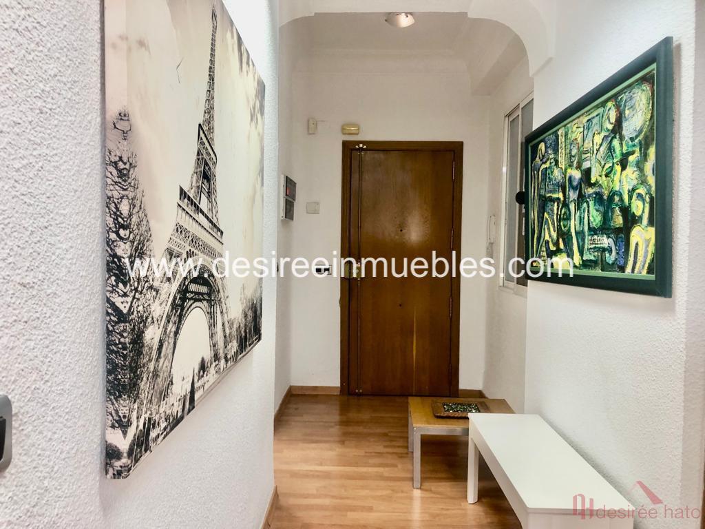 For rent of office in Valencia