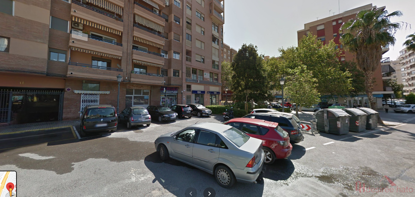 Til leje fra forretning i Valencia