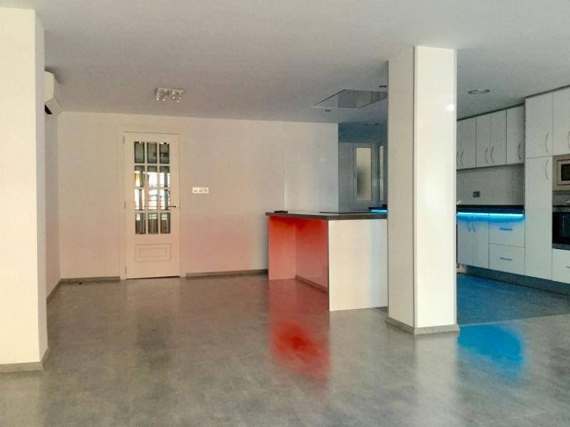 For sale of flat in Valencia