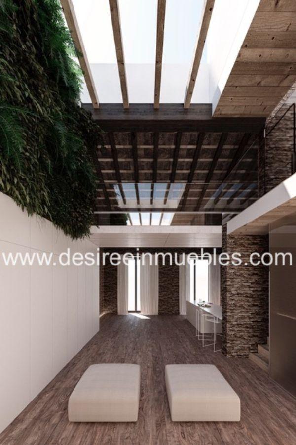 For sale of building in Valencia