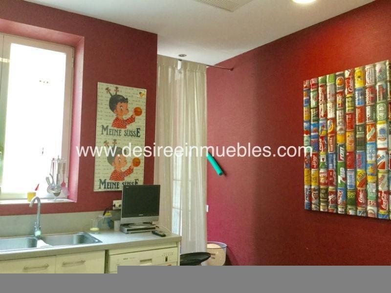 For sale of penthouse in Valencia