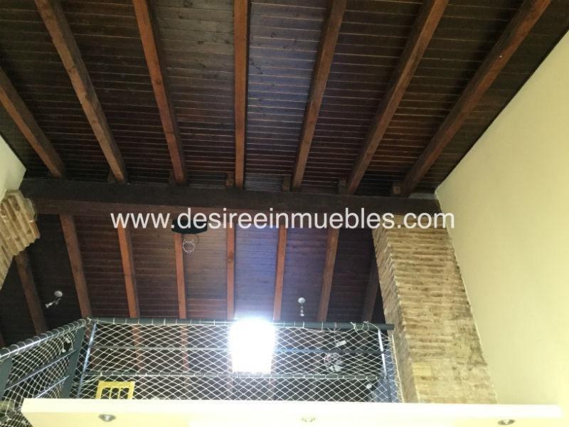 For sale of penthouse in Valencia