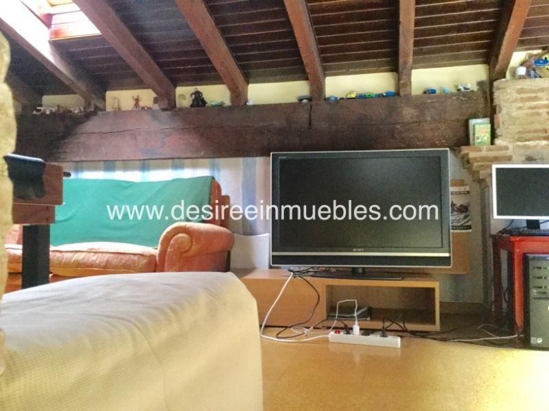 For sale of penthouse in Valencia