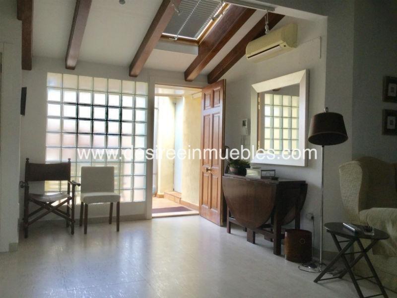 For sale of penthouse in Valencia