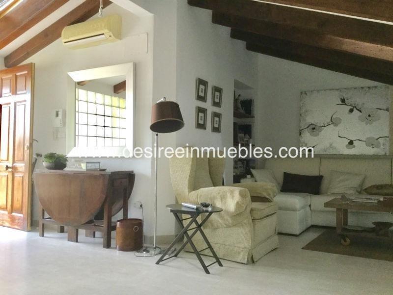 For sale of penthouse in Valencia