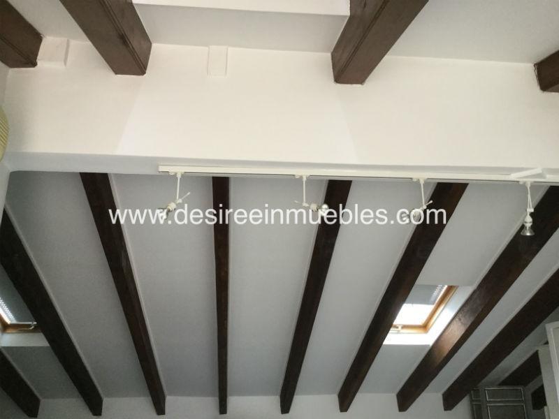 For sale of penthouse in Valencia