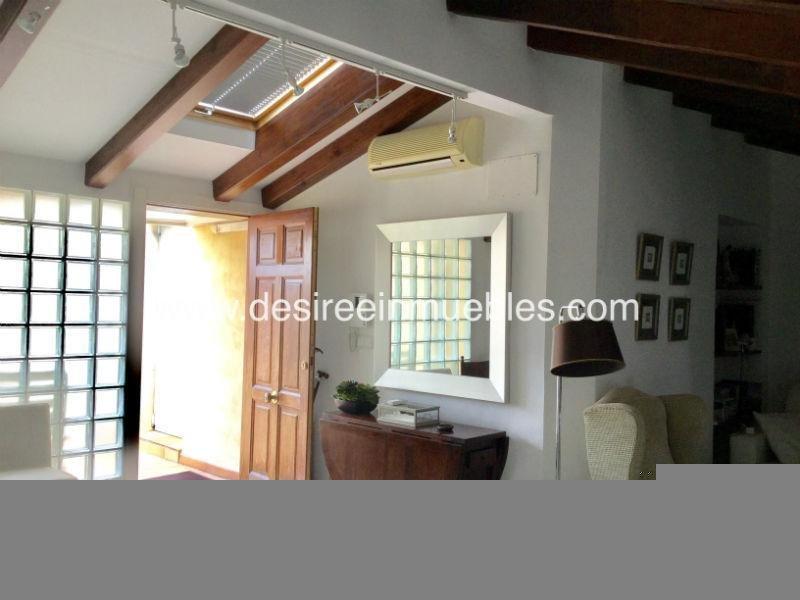 For sale of penthouse in Valencia