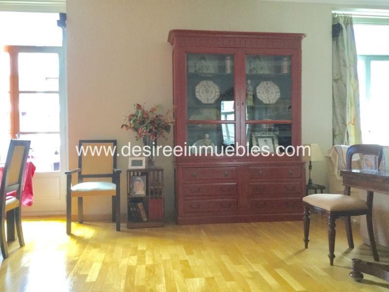 For sale of penthouse in Valencia